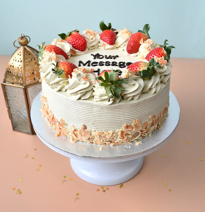 Strawberry Pistachio Cream Cake