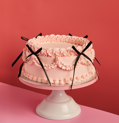 Pink Vintage Bow Cake